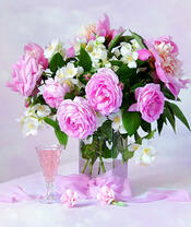 Без бренда «Нежный букетик с розами и настойка» в Кемерово