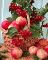 Без бренда «Плетёная корзина с калиной и яблоками» в Кемерово
